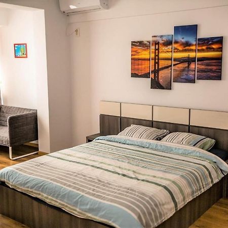 Apartament Mamaia Nord ナボダリ エクステリア 写真